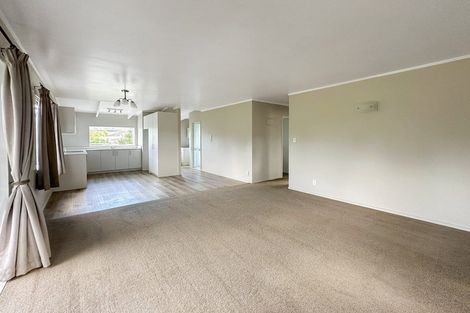 Photo of property in 11b Knox Road, Swanson, Auckland, 0612