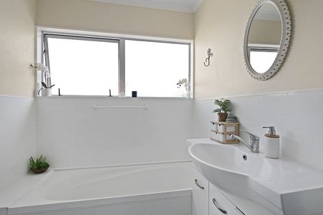 Photo of property in 47a Seabury Avenue, Foxton Beach, Foxton, 4815