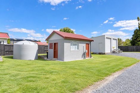 Photo of property in 989 East Coast Road, Kaiaua, Miranda, 2473