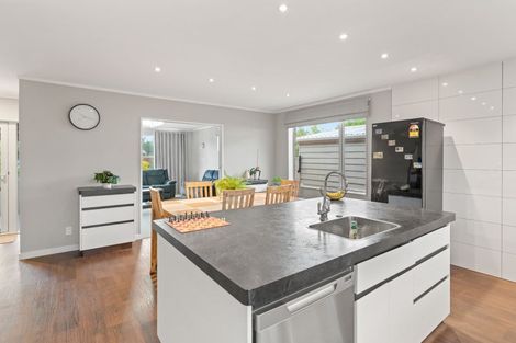 Photo of property in 41 Brandon Street, Featherston, 5710