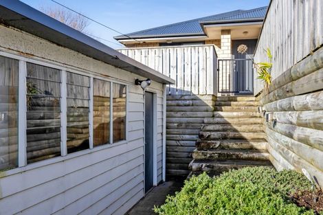 Photo of property in 8 Gladstone Street, Hawera, 4610