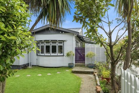 Photo of property in 69 Pine Avenue, Ebdentown, Upper Hutt, 5018