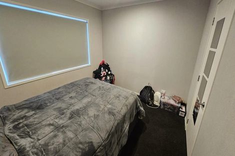 Photo of property in 10 Garrett Drive, Whalers Gate, New Plymouth, 4310