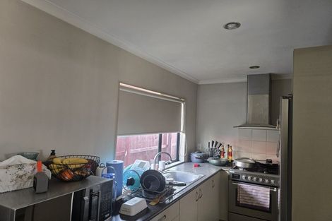 Photo of property in 85 Cobham Crescent, Kelston, Auckland, 0602
