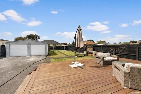 Photo of property in 31 Durham Street, Te Atatu Peninsula, Auckland, 0610