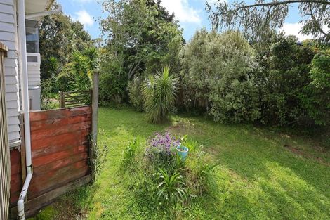Photo of property in 40 Glamorgan Drive, Torbay, Auckland, 0630