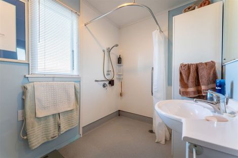 Photo of property in 18 Rugby Street, Waimate, 7924