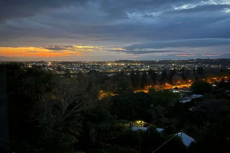 Photo of property in 27 Wairere Road, Bastia Hill, Whanganui, 4500