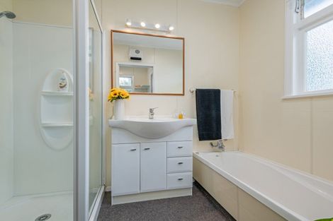 Photo of property in 72 Birmingham Street, Takaro, Palmerston North, 4412
