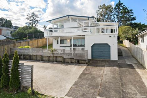 Photo of property in 11 Orton Street, Glenfield, Auckland, 0627