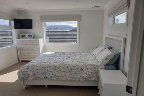 Photo of property in 100 Kupe Drive, Whitianga, 3510