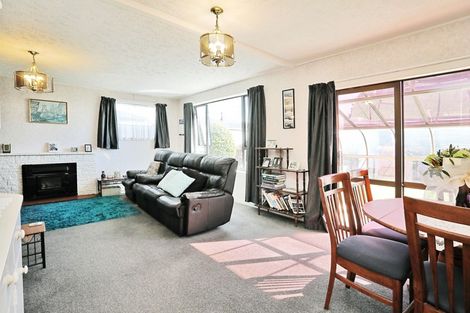 Photo of property in 74 Helmsdale Street, Waverley, Invercargill, 9810