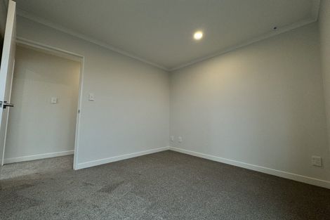 Photo of property in 5 Kikorangi Drive, Wainui, 0992