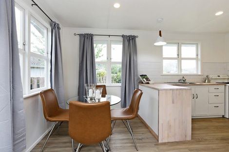 Photo of property in 11 Sunderland Drive, Flaxmere, Hastings, 4120