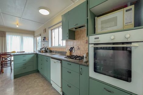 Photo of property in 12 Thornton Street, Putaruru, 3411