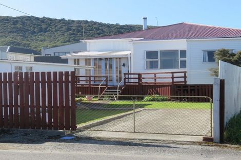 Photo of property in 28 Turumaha Street, Greymouth, 7805
