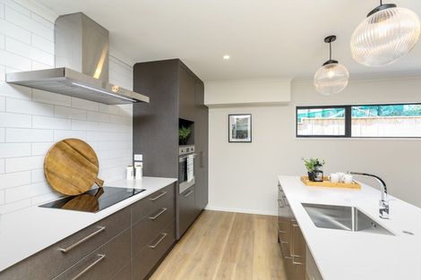 Photo of property in 92a Lemon Street, New Plymouth, 4312