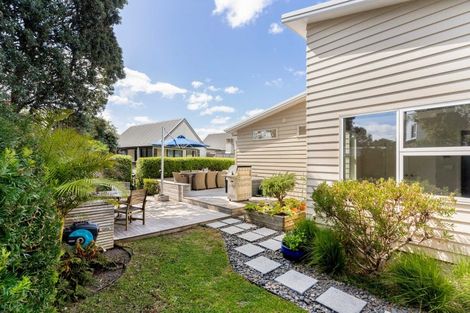 Photo of property in 6 Braddock Grove, Pauanui, Hikuai, 3579