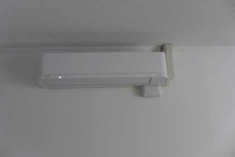 Photo of property in 13b Franklyn Road, Tawa, Wellington, 5028