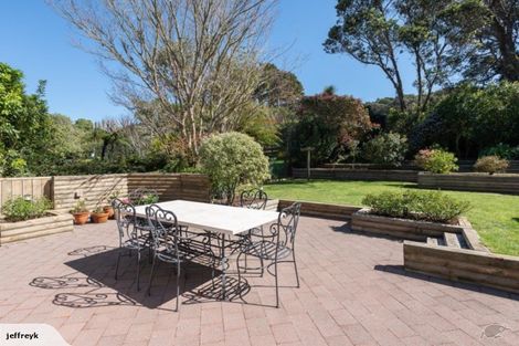 Photo of property in 52 Homewood Avenue, Karori, Wellington, 6012