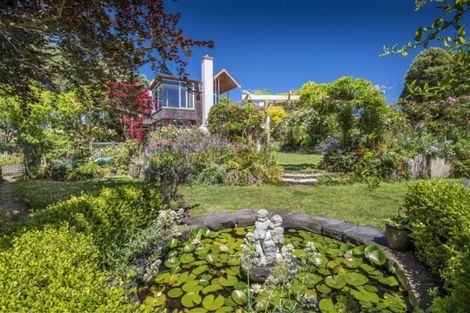 Photo of property in 128a Vauxhall Road, Narrow Neck, Auckland, 0624