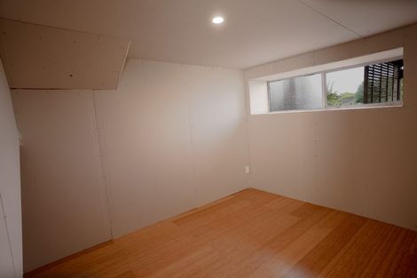 Photo of property in 2/15b Nandana Drive, Glen Eden, Auckland, 0602