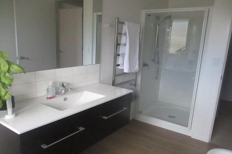 Photo of property in 43 Waipunahau Road, Waikanae, 5036