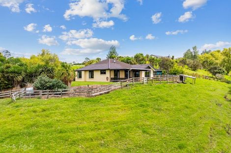 Photo of property in 5 Judd Road, Maungaturoto, 0520