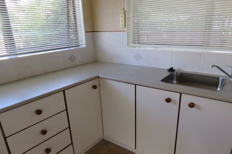 Photo of property in 1b Cairngorm Place, Highland Park, Auckland, 2010