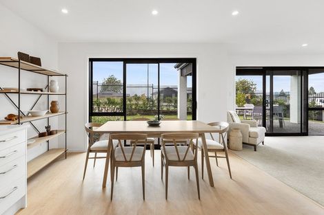 Photo of property in 7 Camellia Court, Palmerston North, 4414