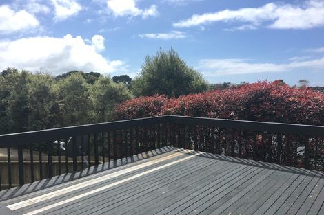 Photo of property in 63 Glamorgan Drive, Torbay, Auckland, 0630