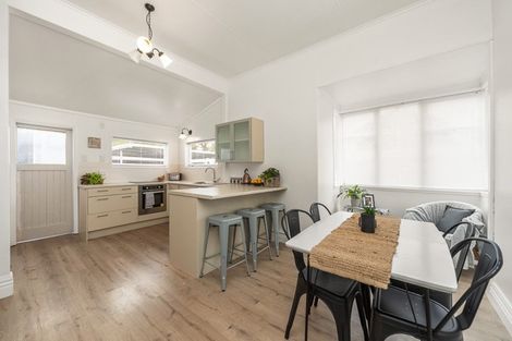 Photo of property in 71 Derby Street, Feilding, 4702