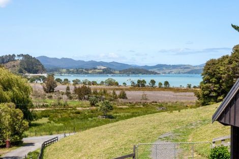 Photo of property in 2790 Long Bay Road, Coromandel, 3581