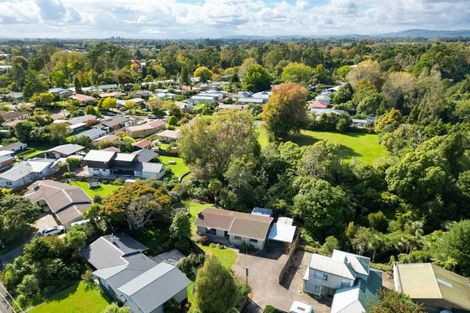 Photo of property in 23 Berkley Avenue, Hillcrest, Hamilton, 3216