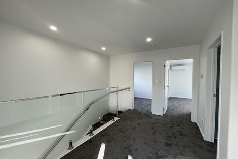 Photo of property in 26 Sandgate Avenue, Botany Downs, Auckland, 2010