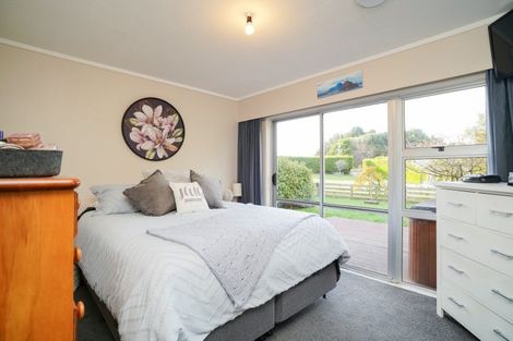 Photo of property in 56 Mason Road, Seaward Bush, Invercargill, 9871