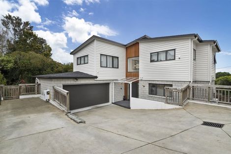 Photo of property in 10a Aberdeen Road, Campbells Bay, Auckland, 0620