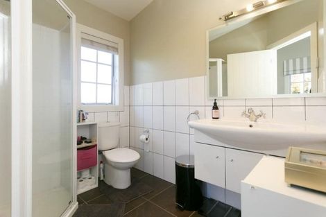 Photo of property in 104 Gillies Avenue, Taupo, 3330