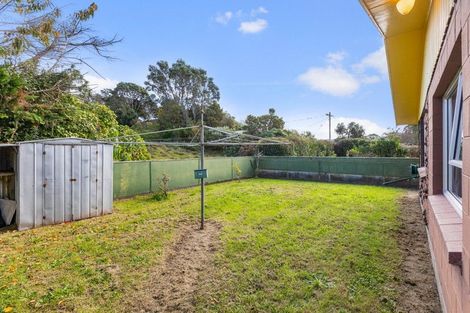Photo of property in 82 Pioneer Road, Moturoa, New Plymouth, 4310