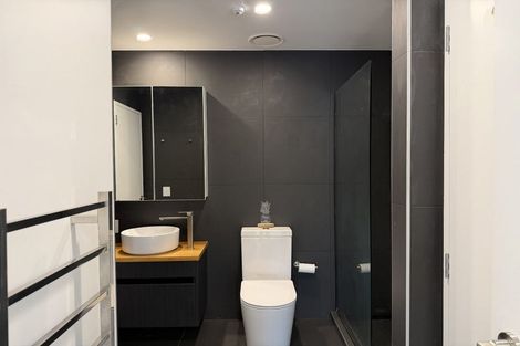 Photo of property in 10/165 Hobsonville Point Road, Hobsonville, Auckland, 0616