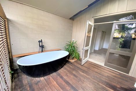 Photo of property in 27b Bay Street, Red Beach, 0932