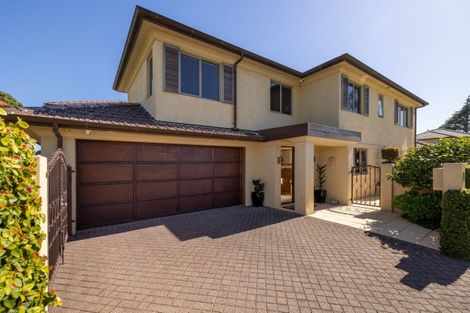 Photo of property in 19 Edgecumbe Road, Tauranga, 3110