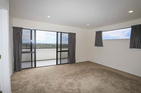 Photo of property in 75 Ravensdale Rise, Westmorland, Christchurch, 8025