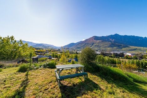 Photo of property in 8 Trench Hill Road, Frankton, Queenstown, 9371