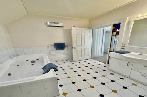 Photo of property in Whitmore Apartments, 1a/7 Stout Street, Wellington Central, Wellington, 6011