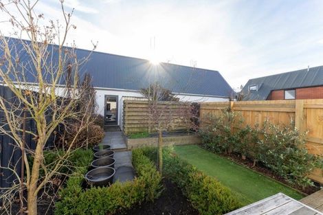 Photo of property in Cornwall Gardens, 3/27 Cornwall Street, St Albans, Christchurch, 8014