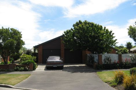 Photo of property in 11 Claverley Gardens Avonhead Christchurch City