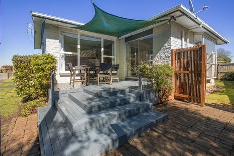 Photo of property in 51 Parkhouse Drive, Rangiora, 7400