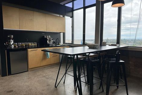 Photo of property in 4c69/118 Broadway, Newmarket, Auckland, 1023