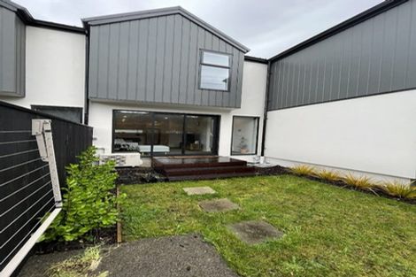 Photo of property in 2/48 Glen Road, Stokes Valley, Lower Hutt, 5019
